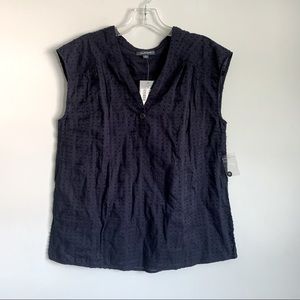 Textured dot Top